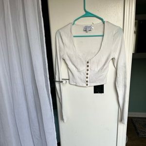 white mid small long sleeve Sabo Skirt top